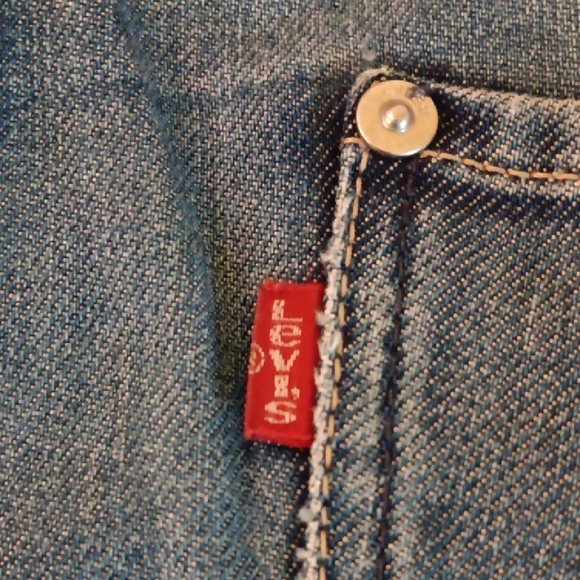 Levi's Engineered Twisted Y2k Rare not Released In USA Very Collectible Jeans - Picture 2 of 16